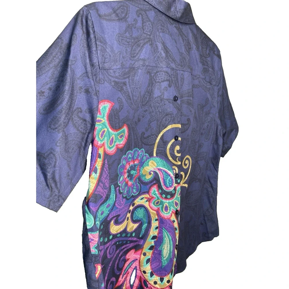 Chicos No Iron Shirt Womens Size 1 US 8/10 Blue Artsy Short Sleeve Double Sided